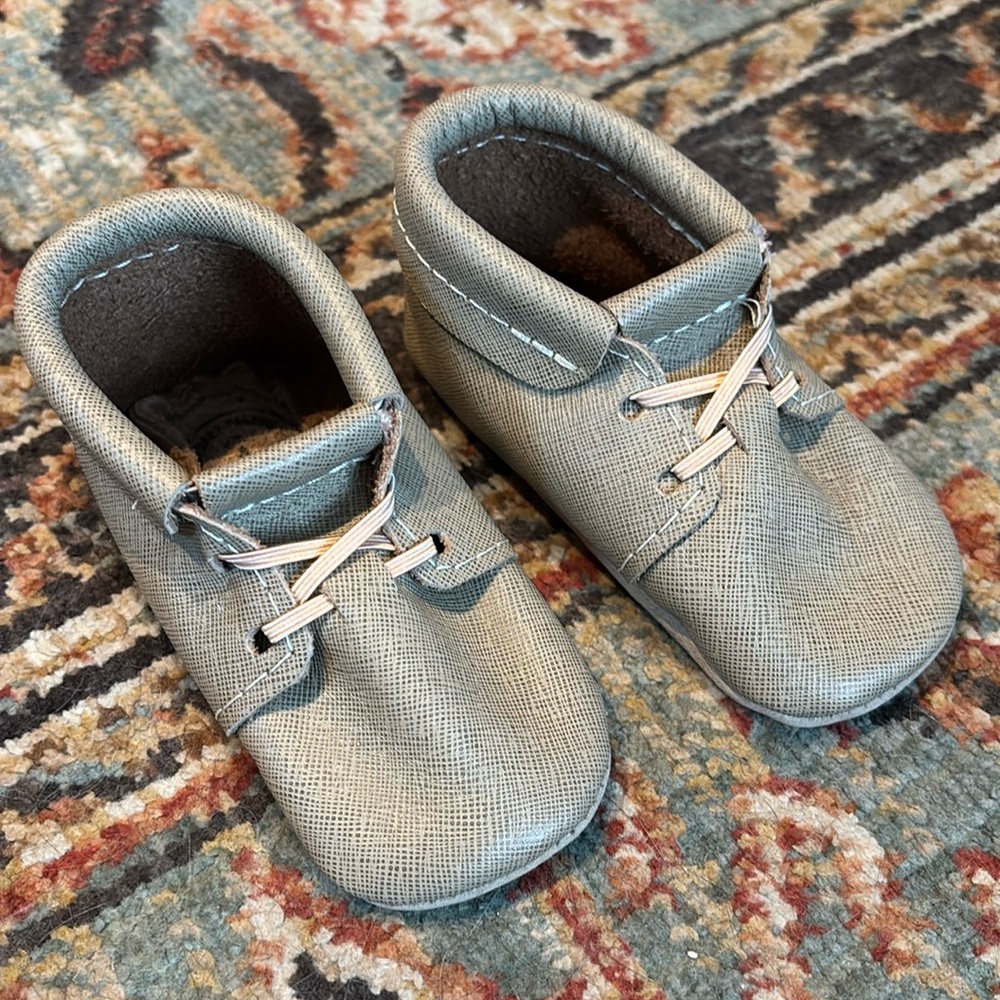 Freshly Picked Oxford Baby Shoes
